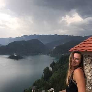 Meet your Posher, Bianca